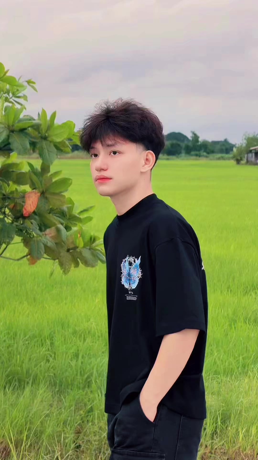 @Aung Aung đŤ