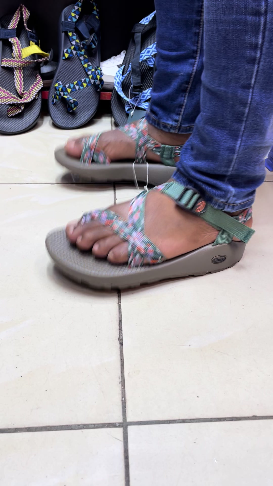 @URBAN SHOES