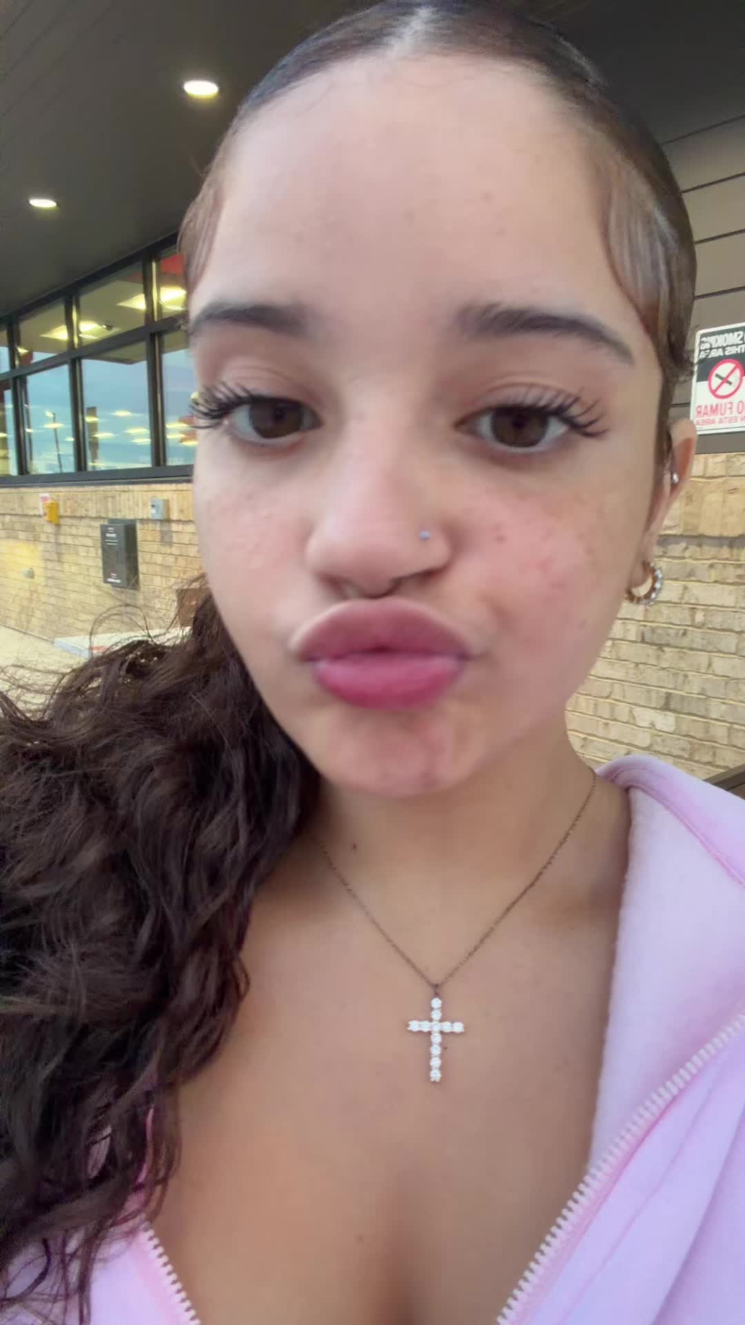 @.victoriaa10