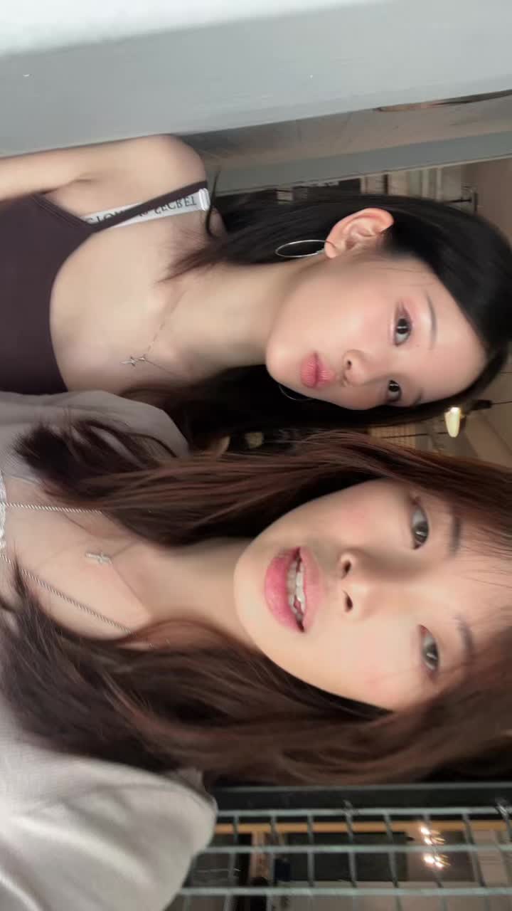 @clarizz ∘ ∘ ∘ ( &deg;ヮ&deg; ) ?