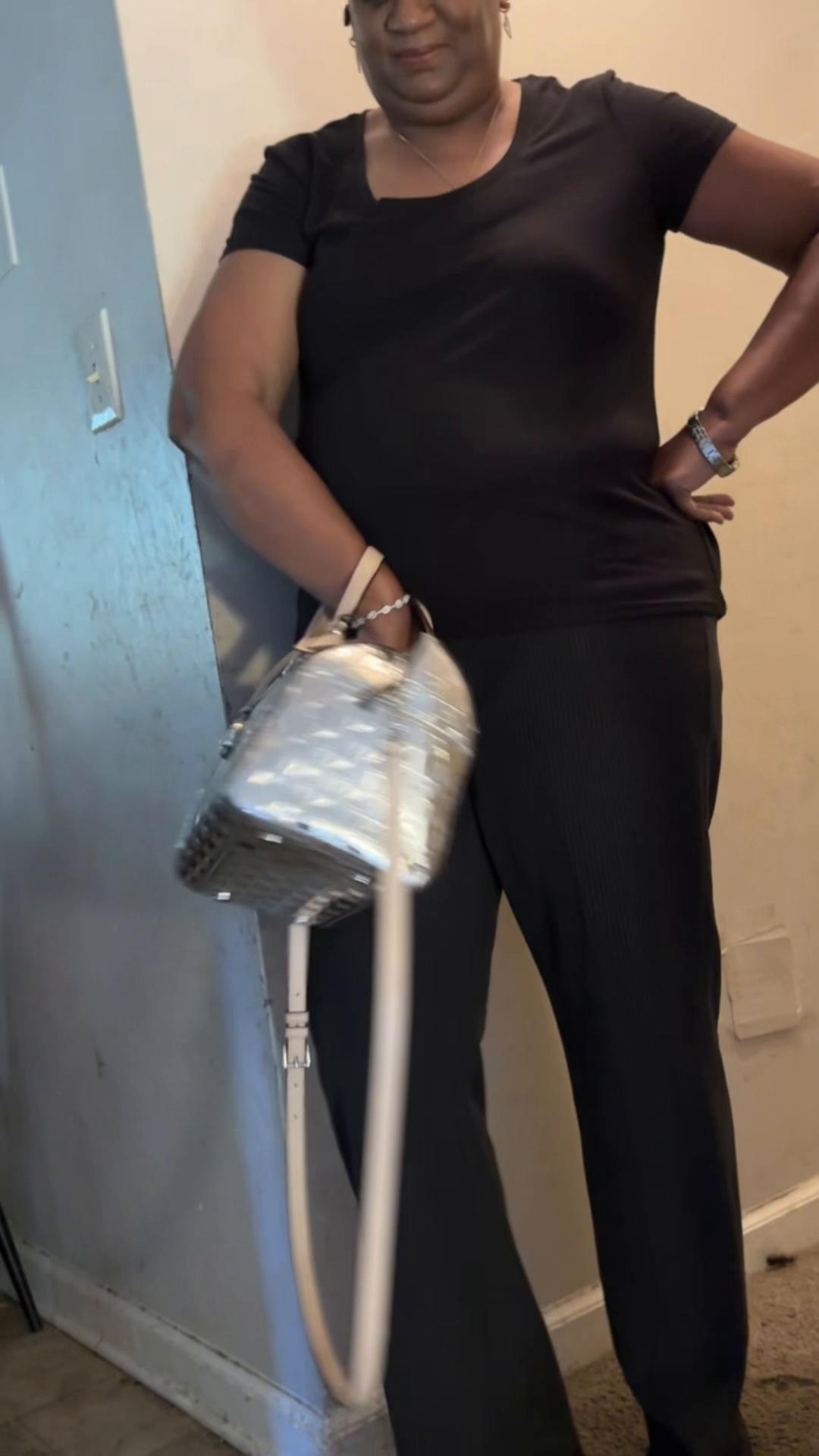 @Juicyburns3