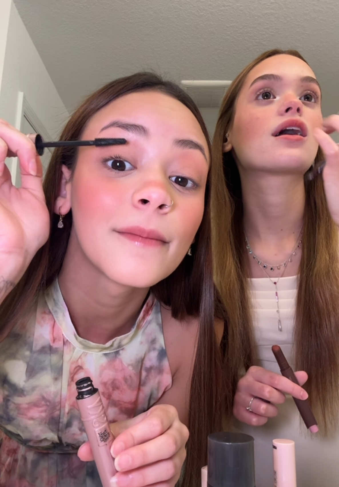 @Millena e Manu Maia