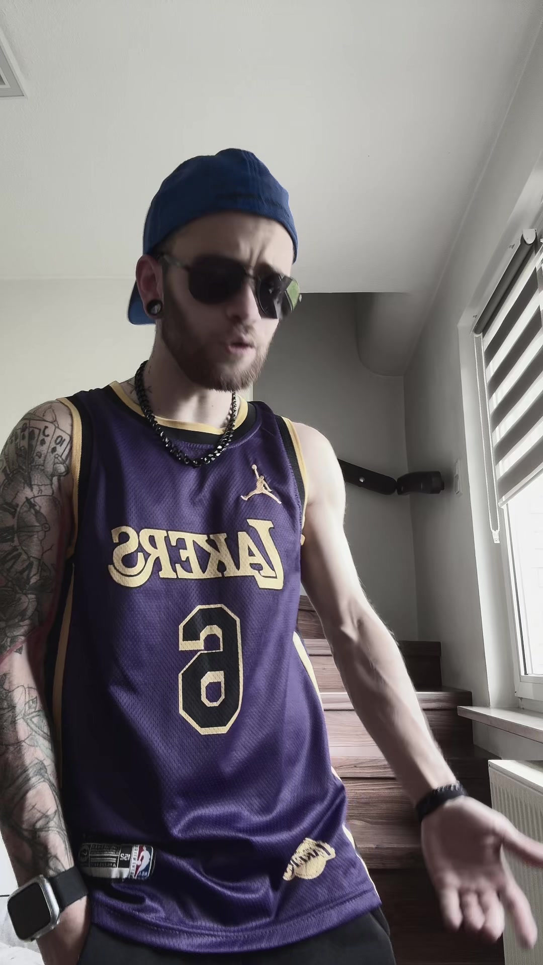 @Niko