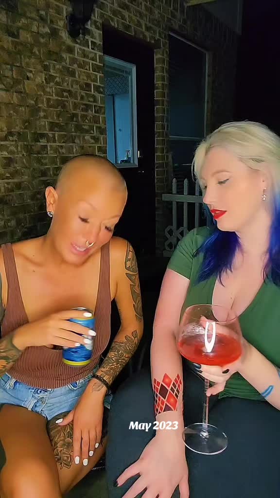 @TheMoistQueen &reg;️