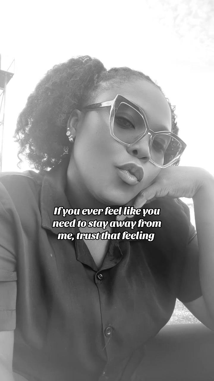 @Meegold🖤