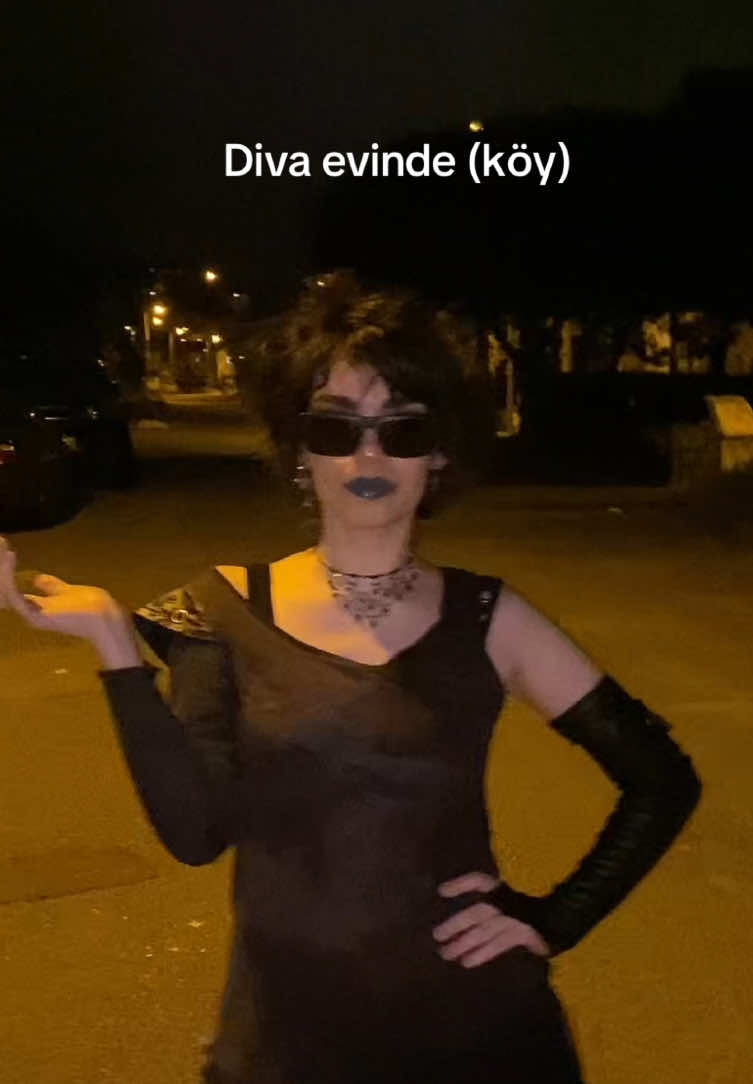 @fantasticwolfie