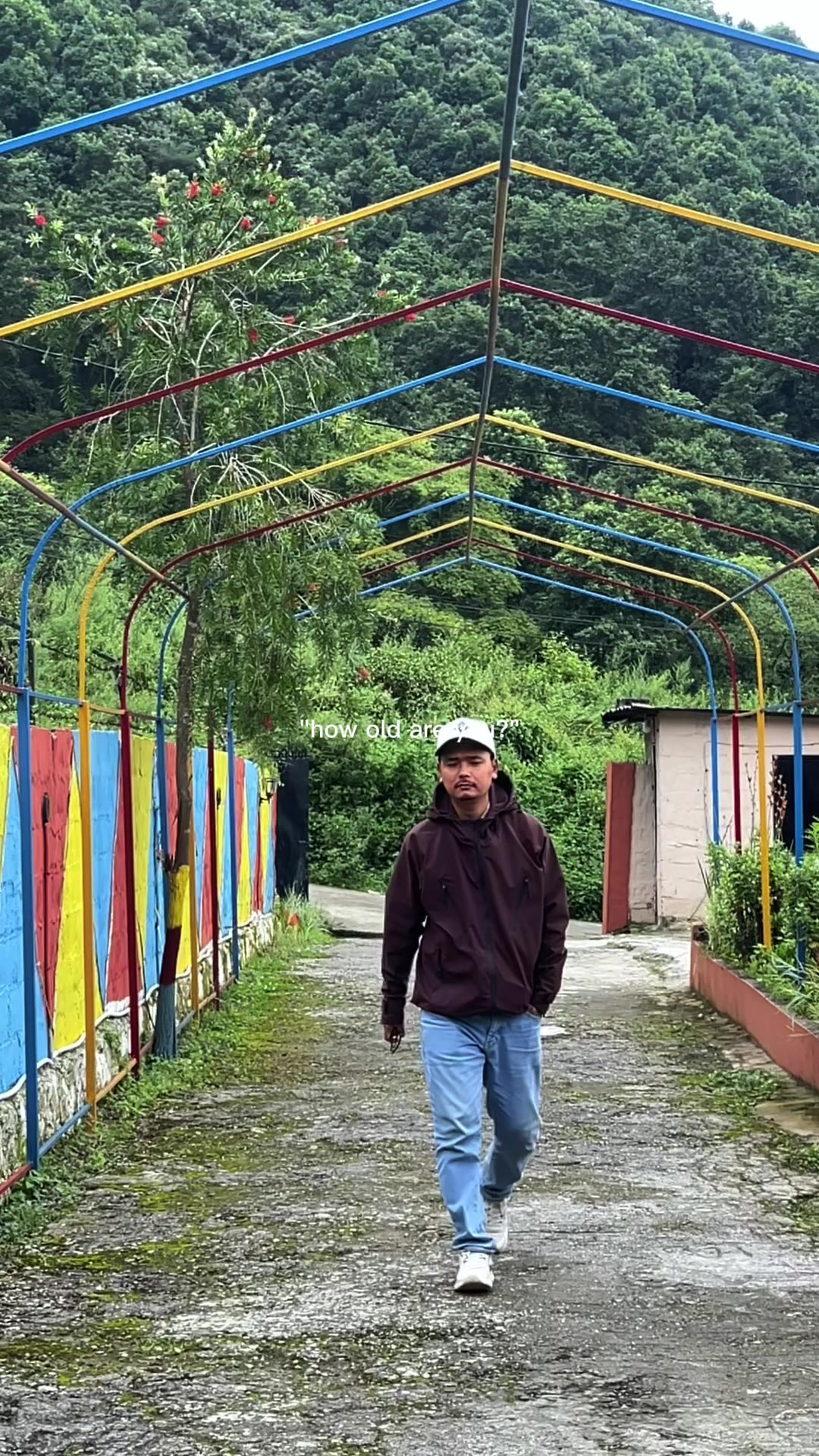 @थिँयाल 🌿