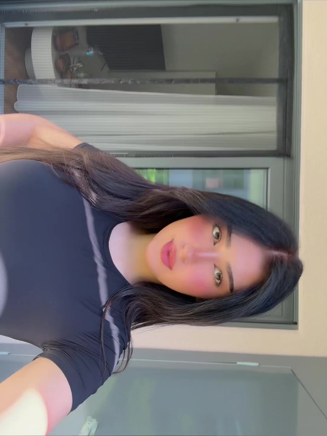 @roeina_achekzai