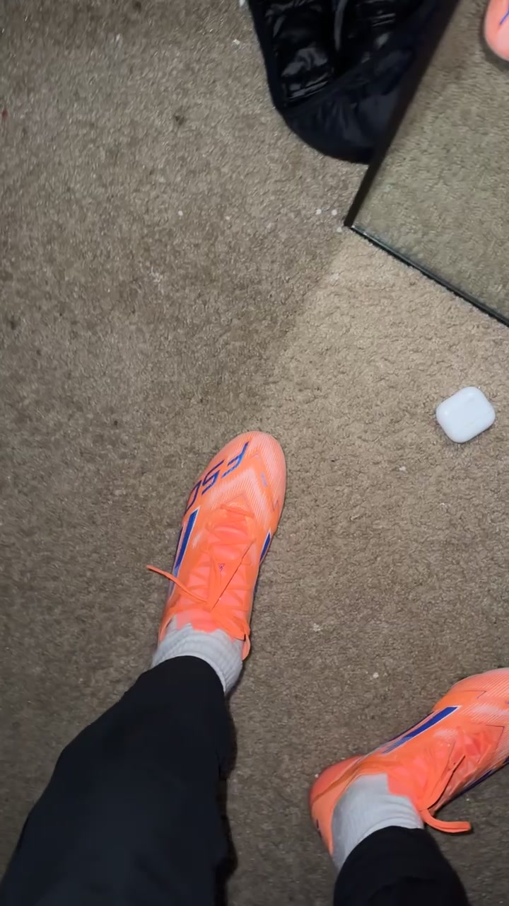 @E