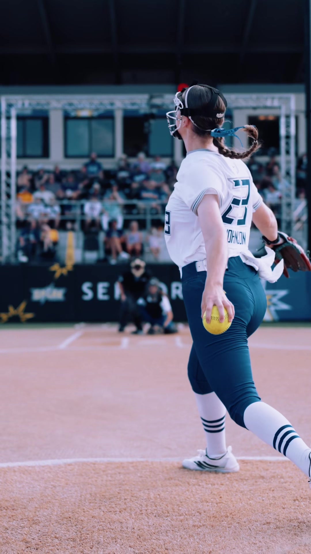 @Rawlings ⚾️🥎