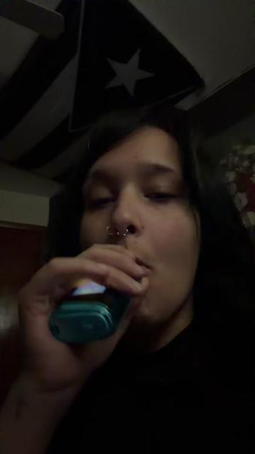@ZOMBIE.BXNES🧟♀️🕯️