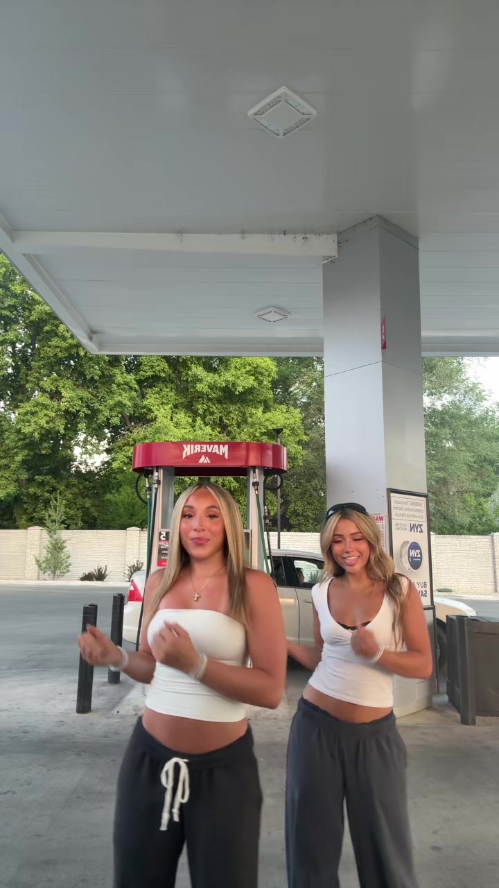 @𝚂𝚊𝚟𝚊𝚗𝚗𝚊𝚑