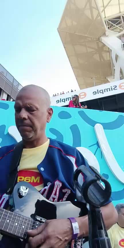 @stalin P&eacute;rez ( peluka )