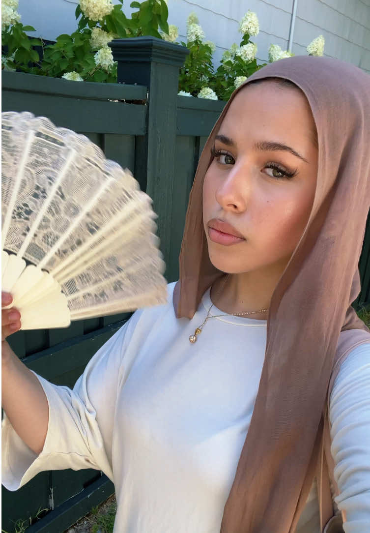 @AMINA ౨ৎ