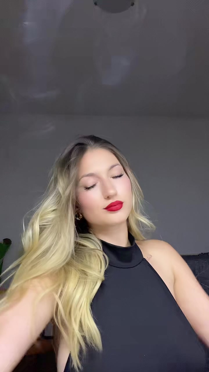@Carol_aina