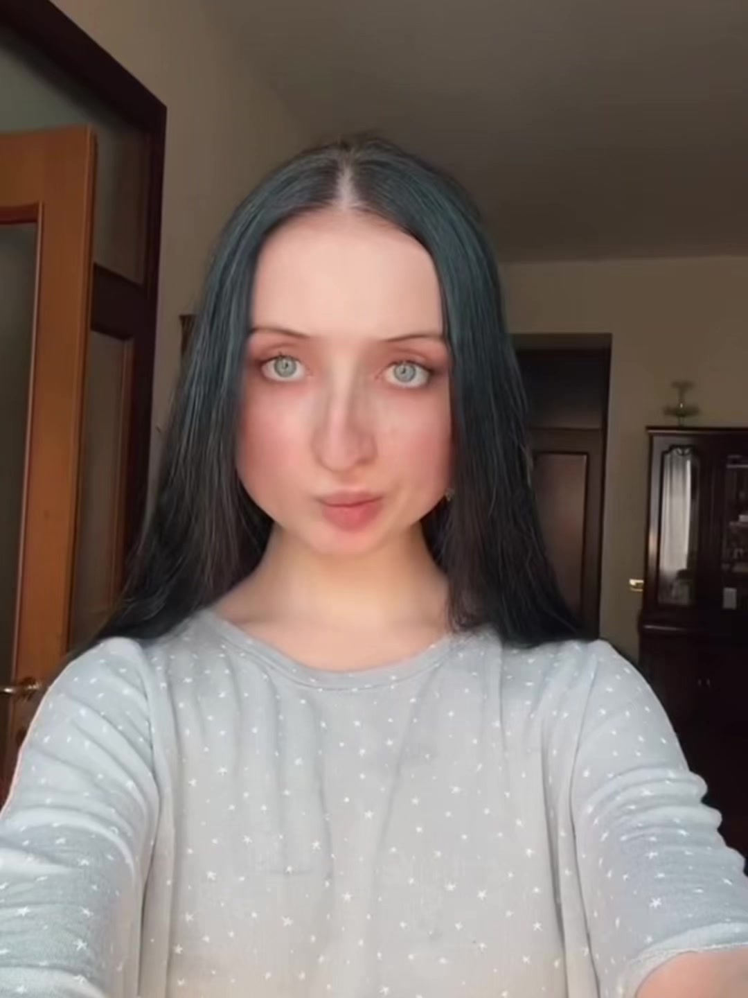 @Ariniks_Fan