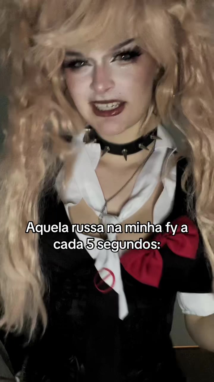 @⦻