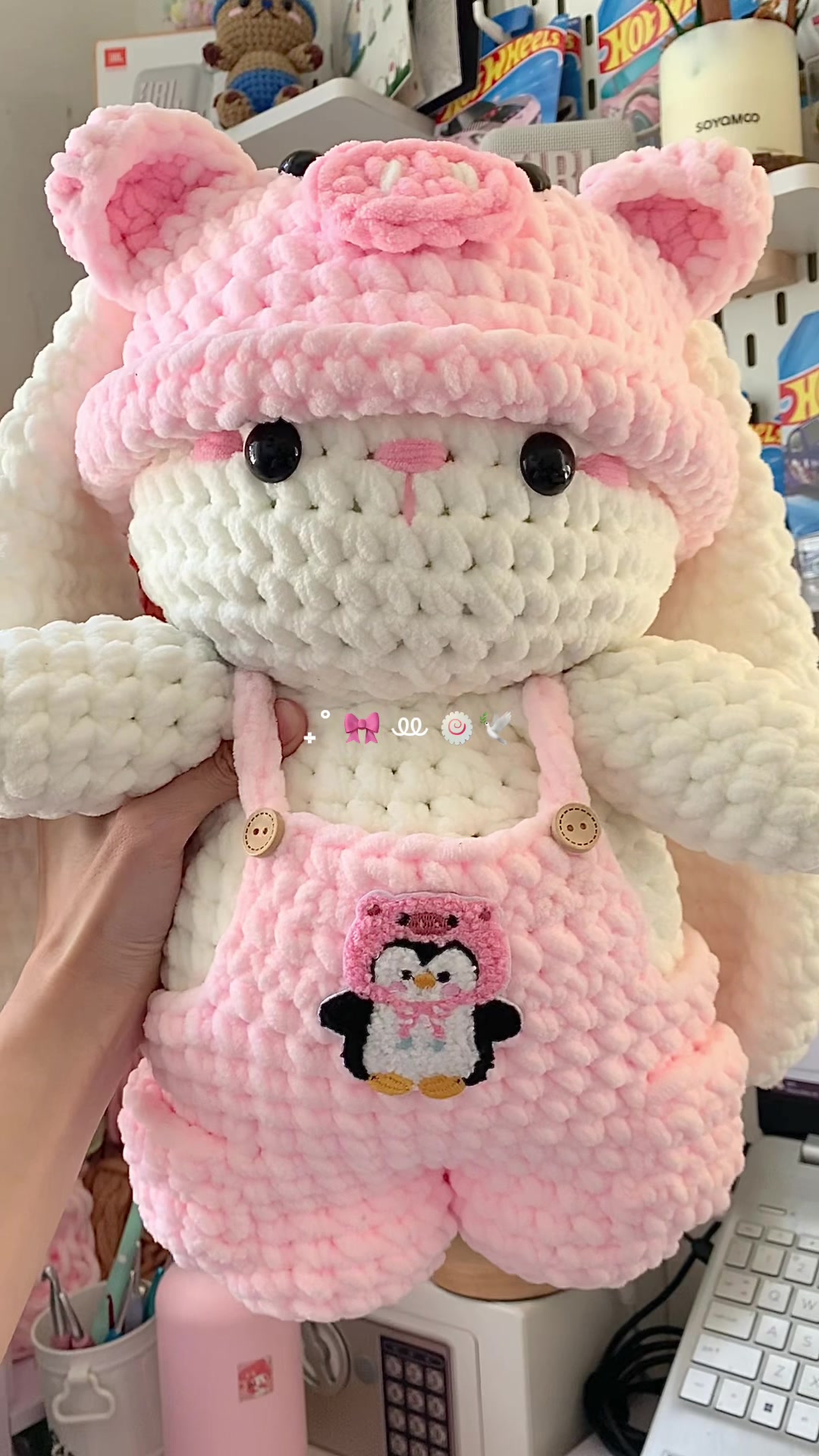 @February Crochet 🌱