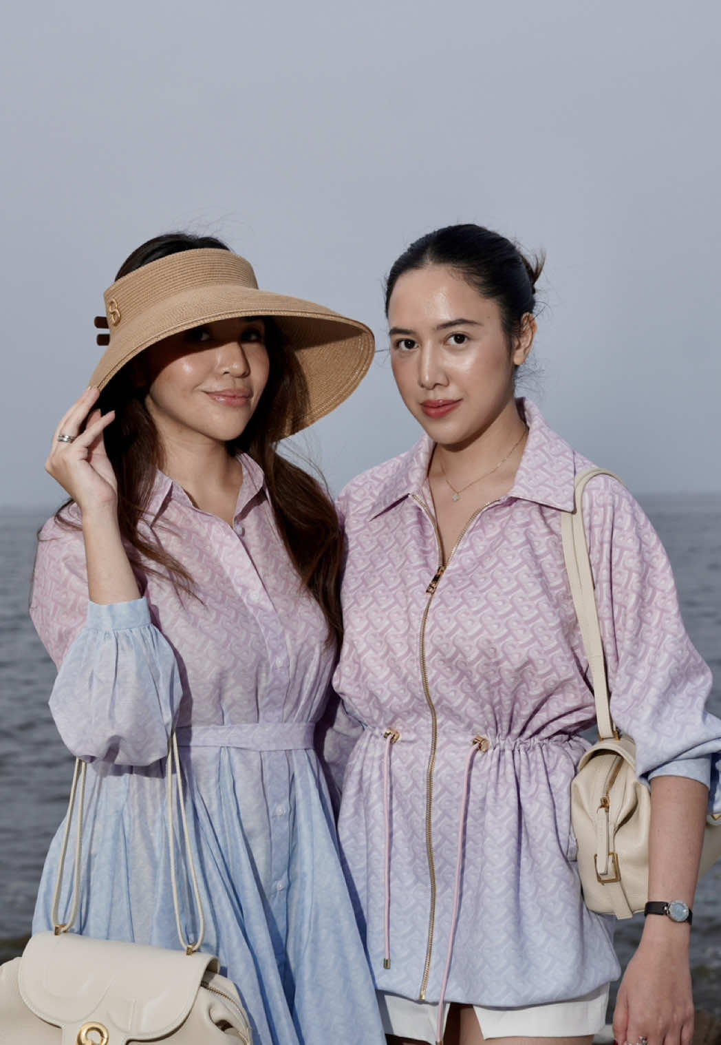 @Buttonscarves