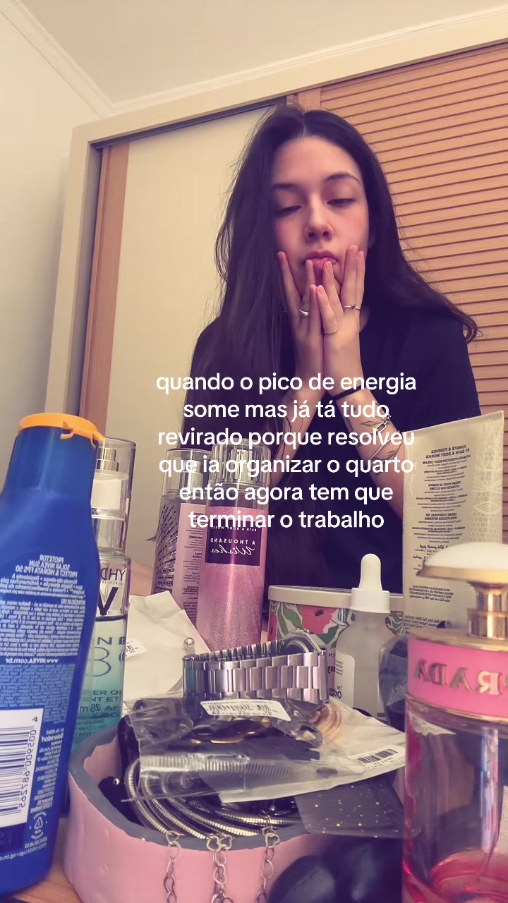 @Ju Silva