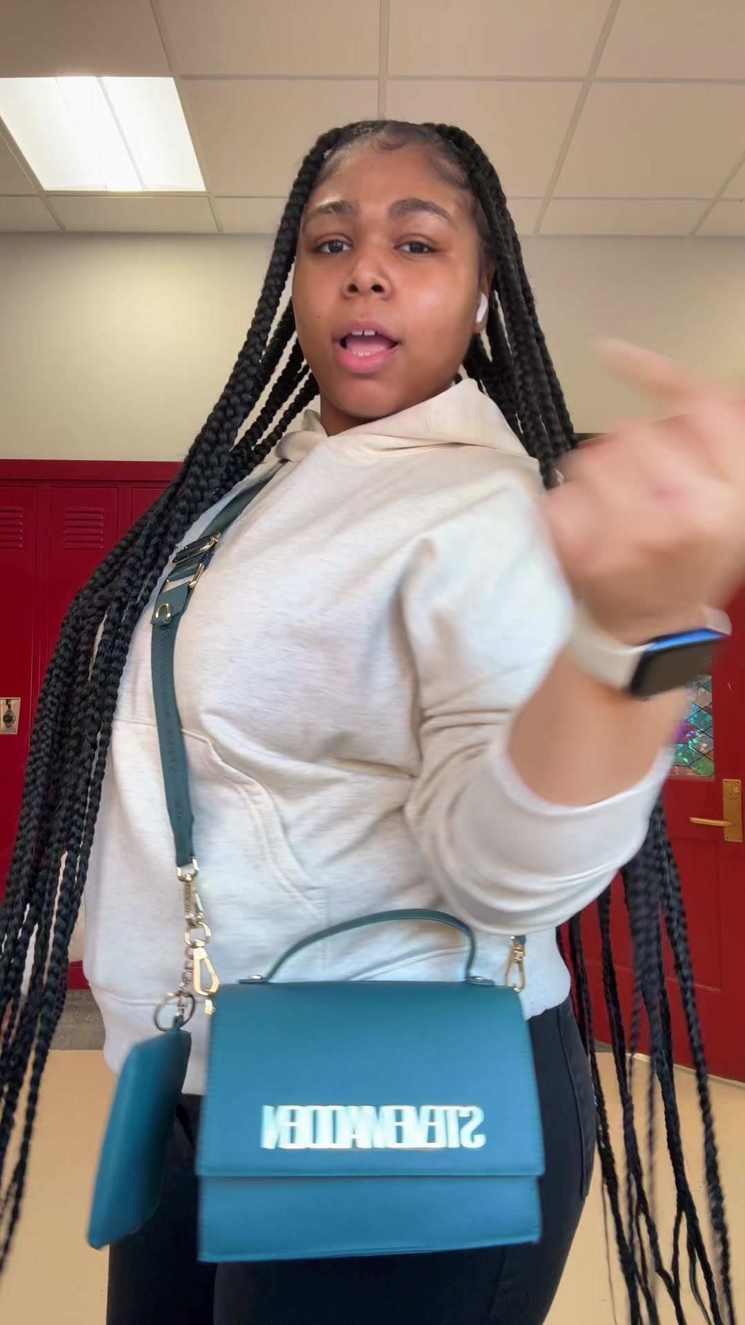 @Officialzyla