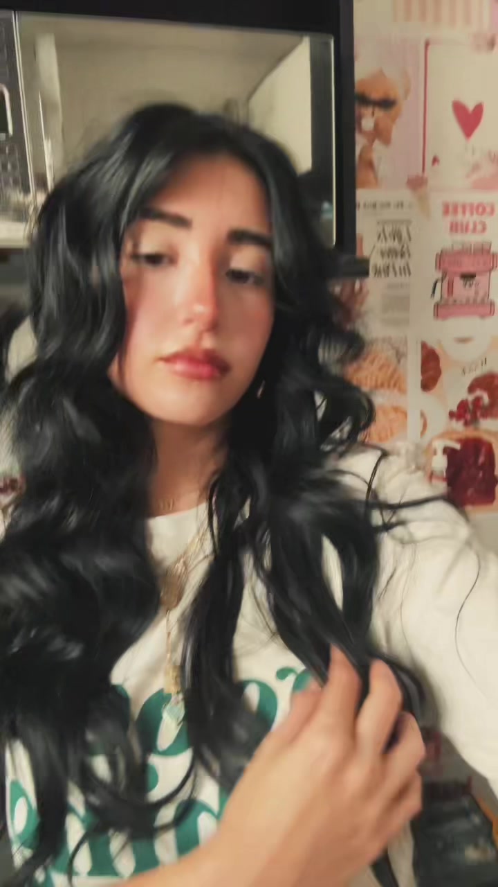 @whothisluckygirl