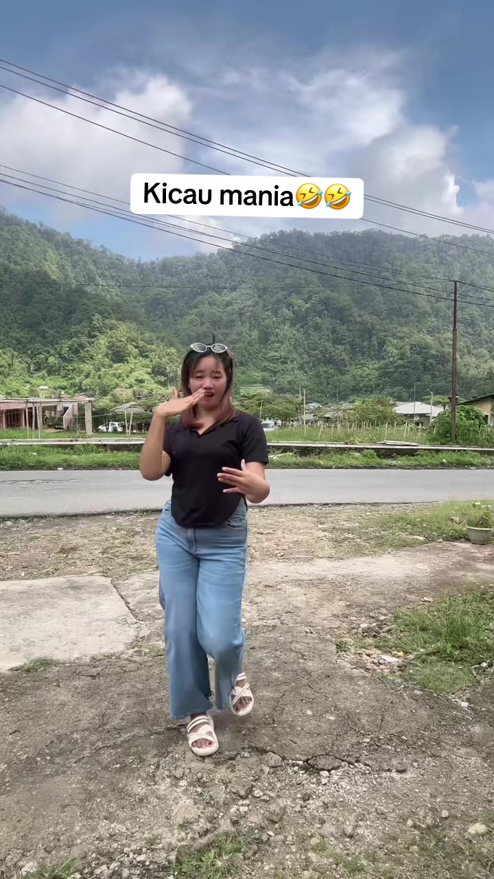 @Nia Hya