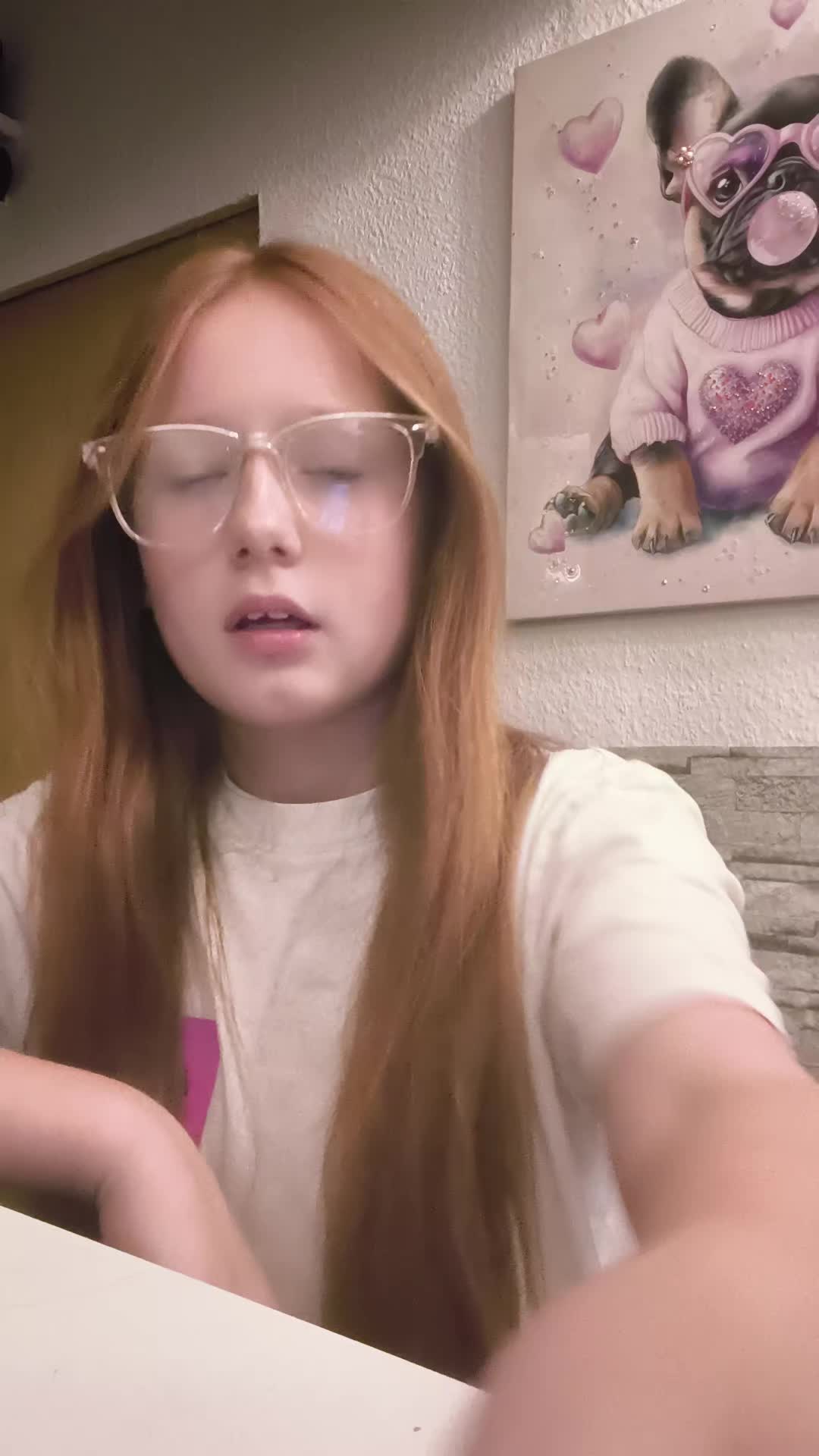 @𝐿𝐸𝑂𝑁&acute;𝐸🥥🌺
