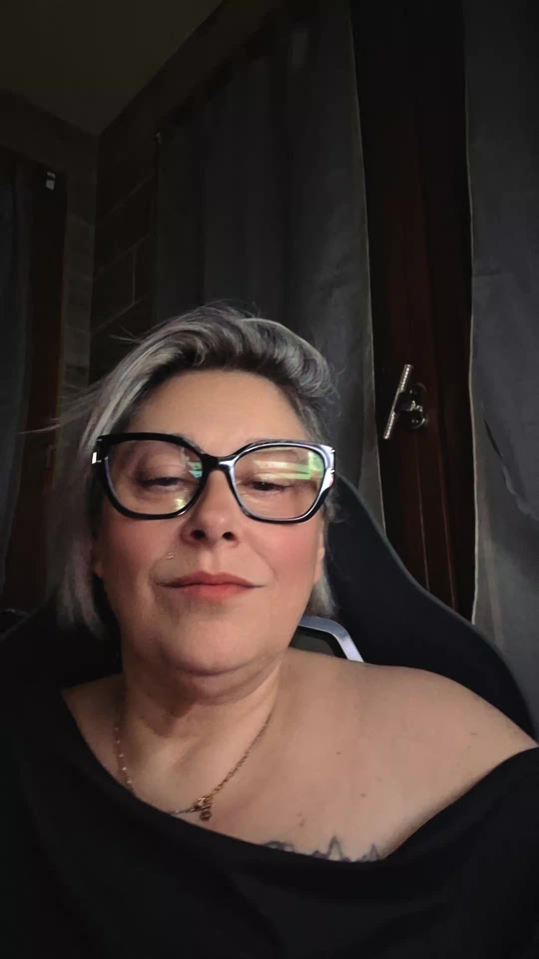 @lysiane 1🦔💃