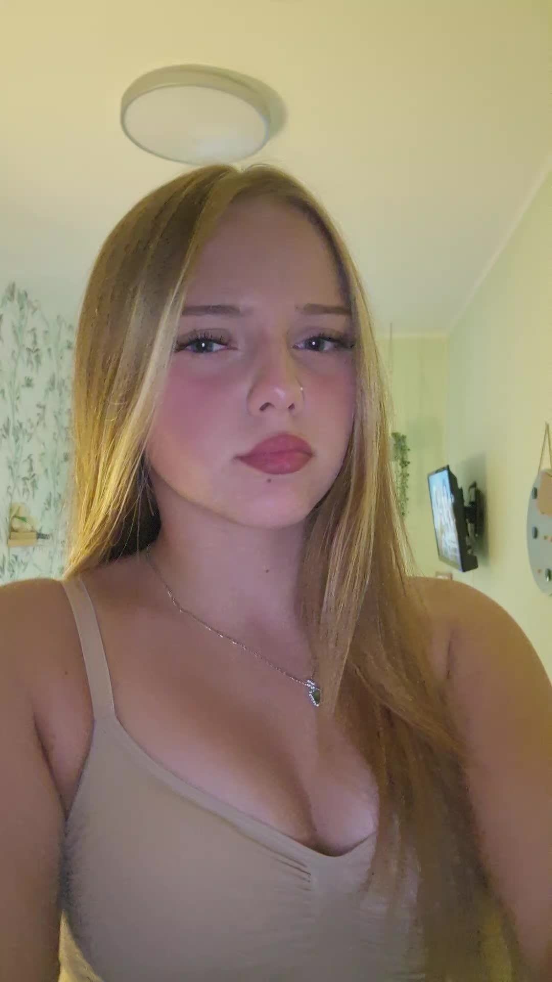 @𝓦🫧