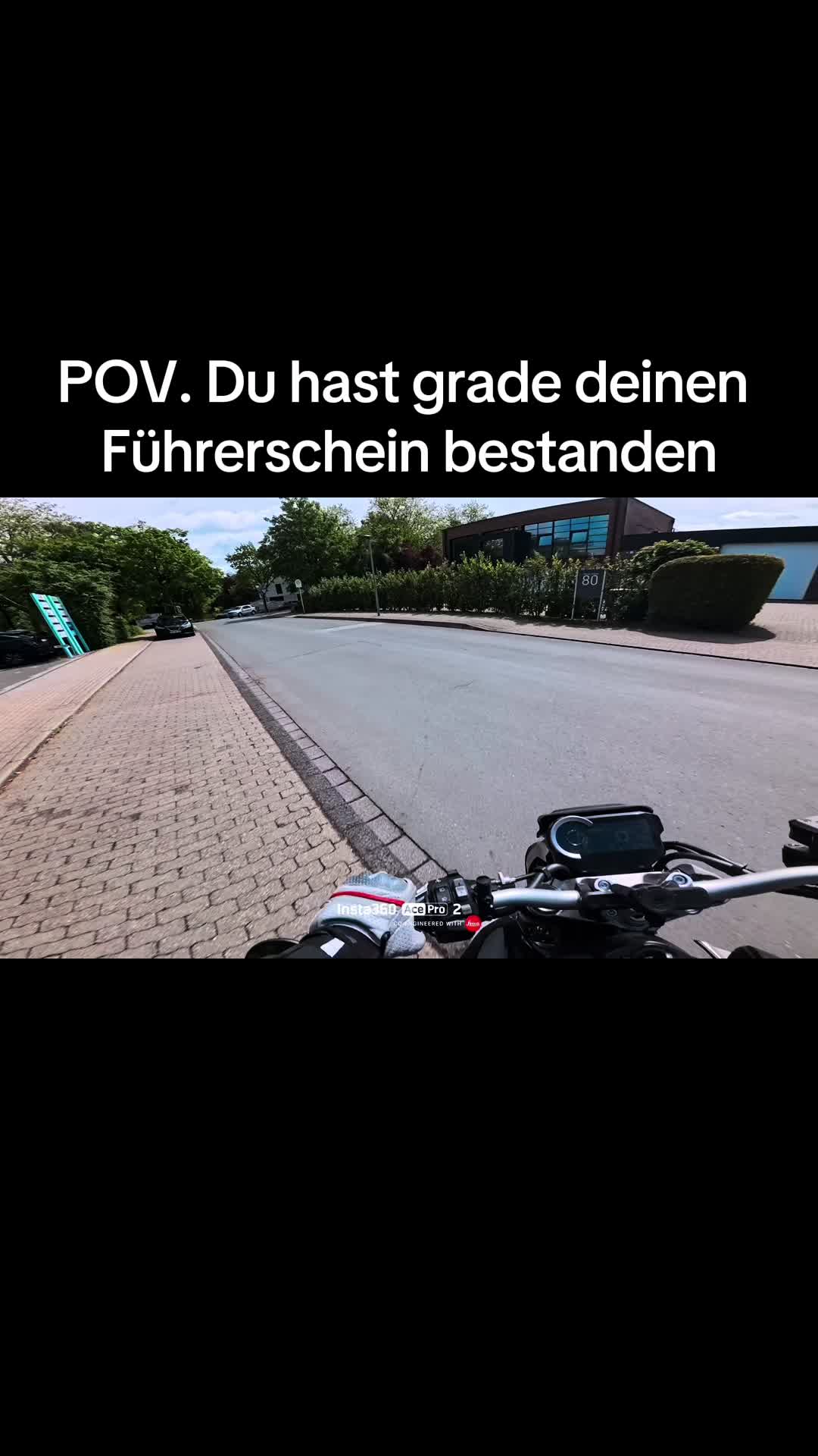 @Naked Essener‘z