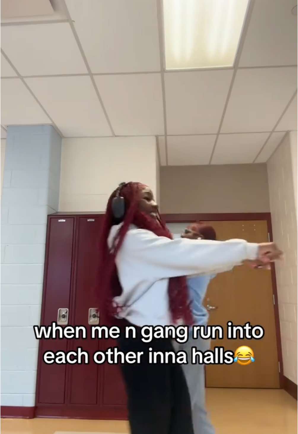 @RIRI💕.