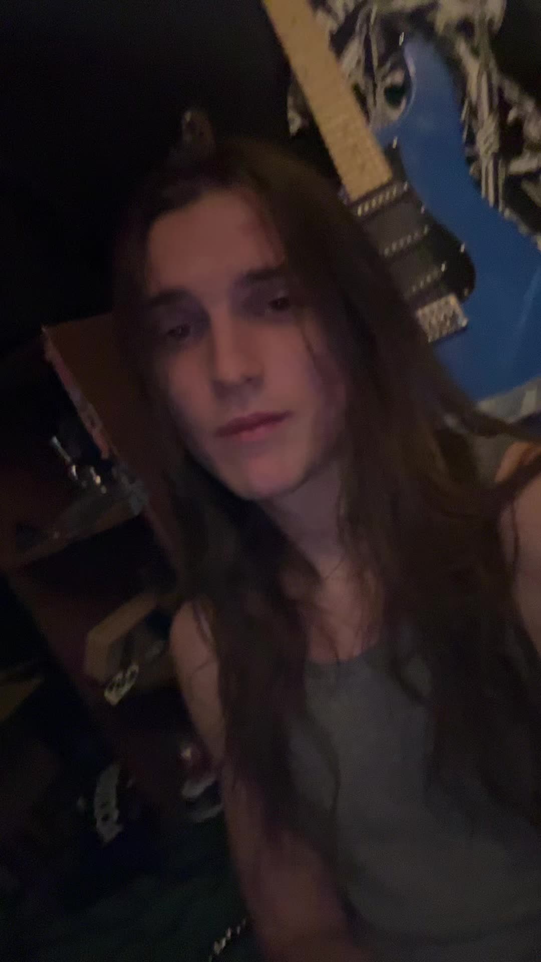 @levi