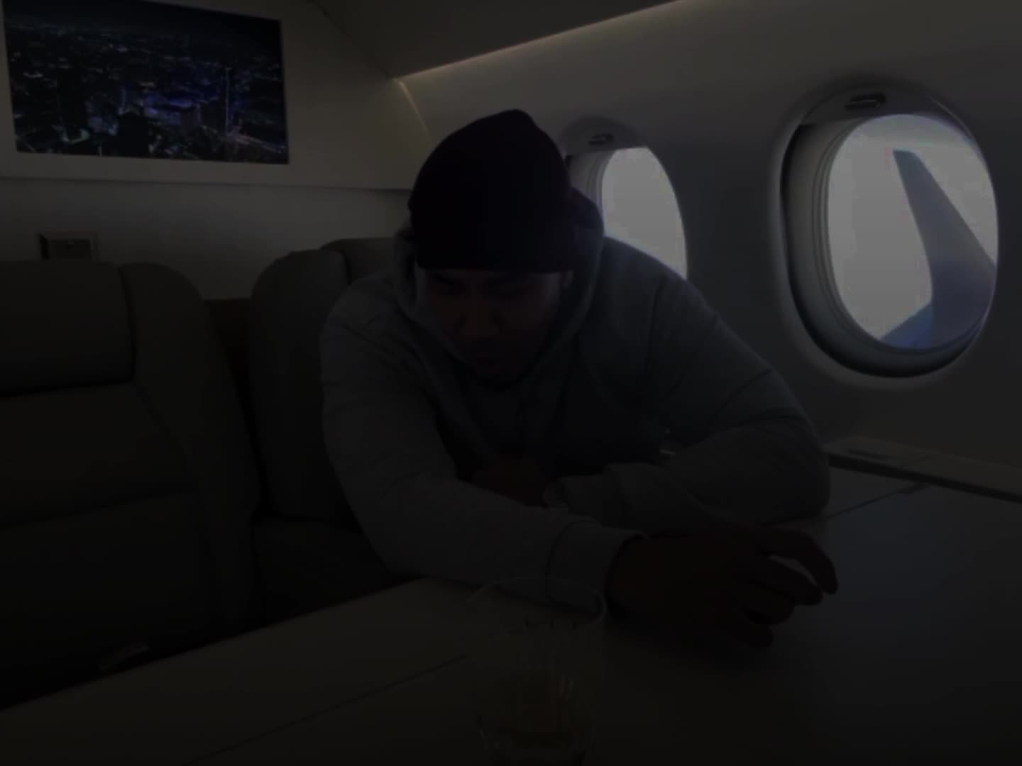 @𝘾𝙝𝙧𝙭𝙨 𝙇𝙮𝙧𝙞𝙘𝙨