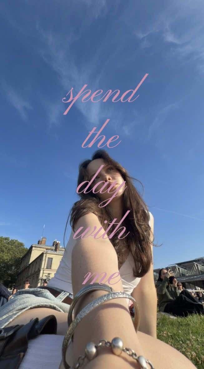 @clémentine