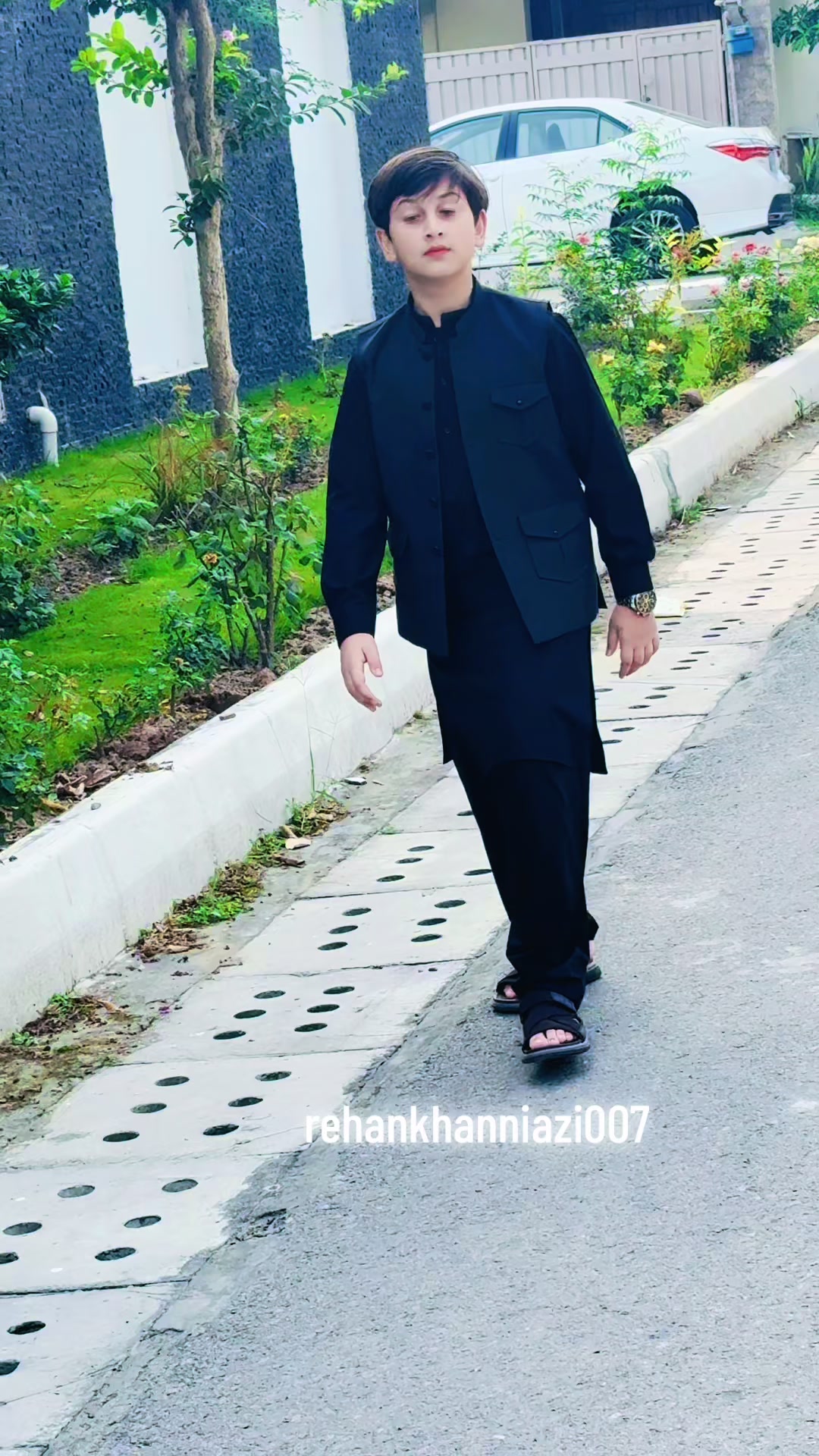 @Rehan Khan Niazi