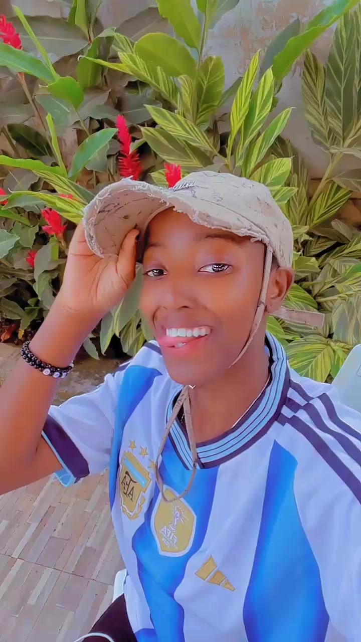 @Afrah256