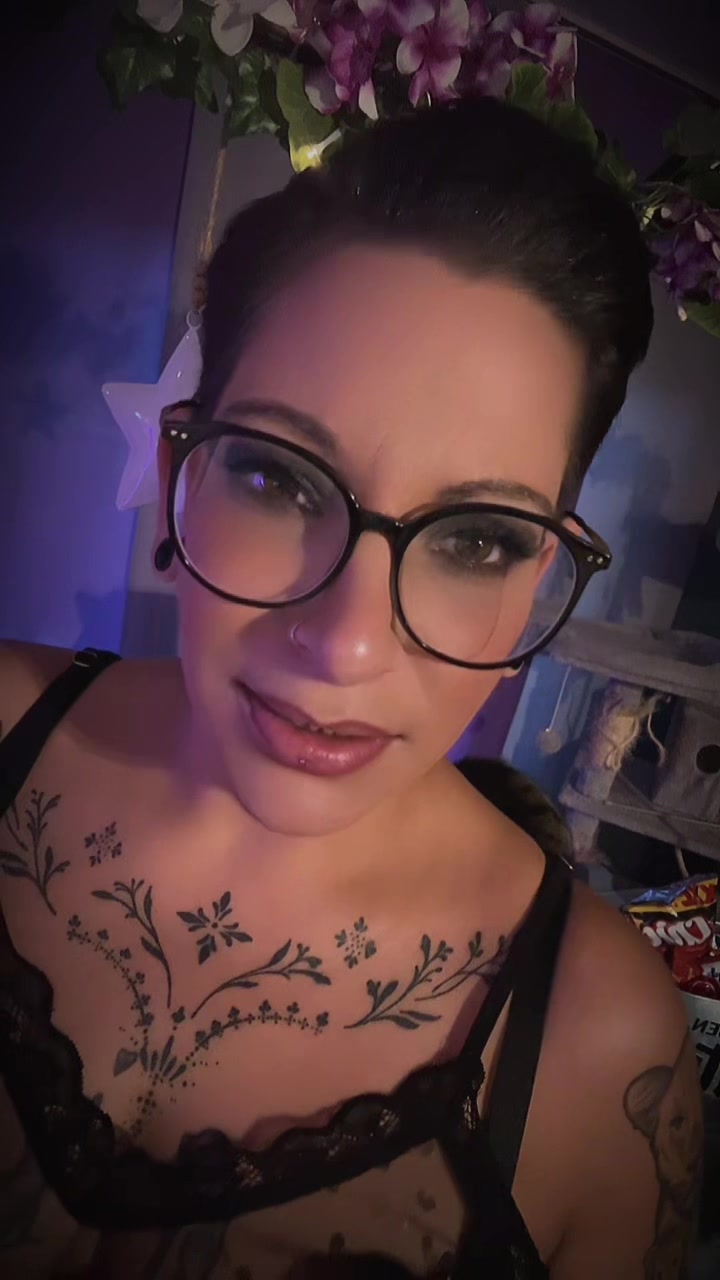 @😈❤️&zwj;🔥CurvyGirl81❤️&zwj;🔥😈