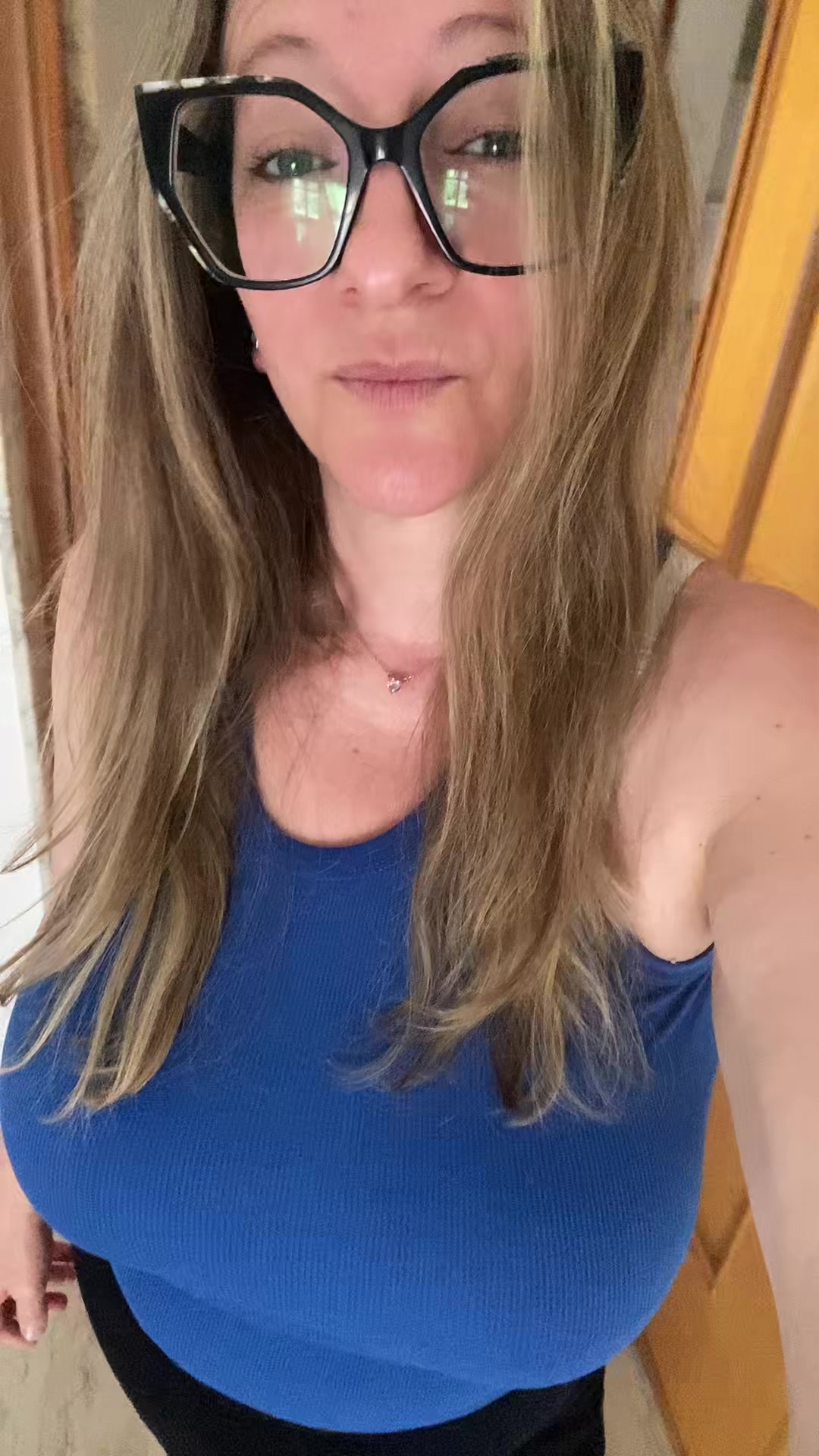 @𝔾𝕚𝕠𝕧𝕪 💛