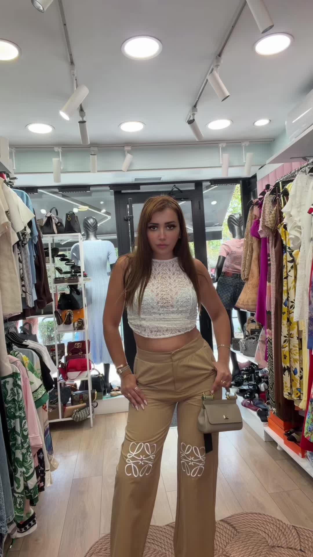 @boutique.jasmine3