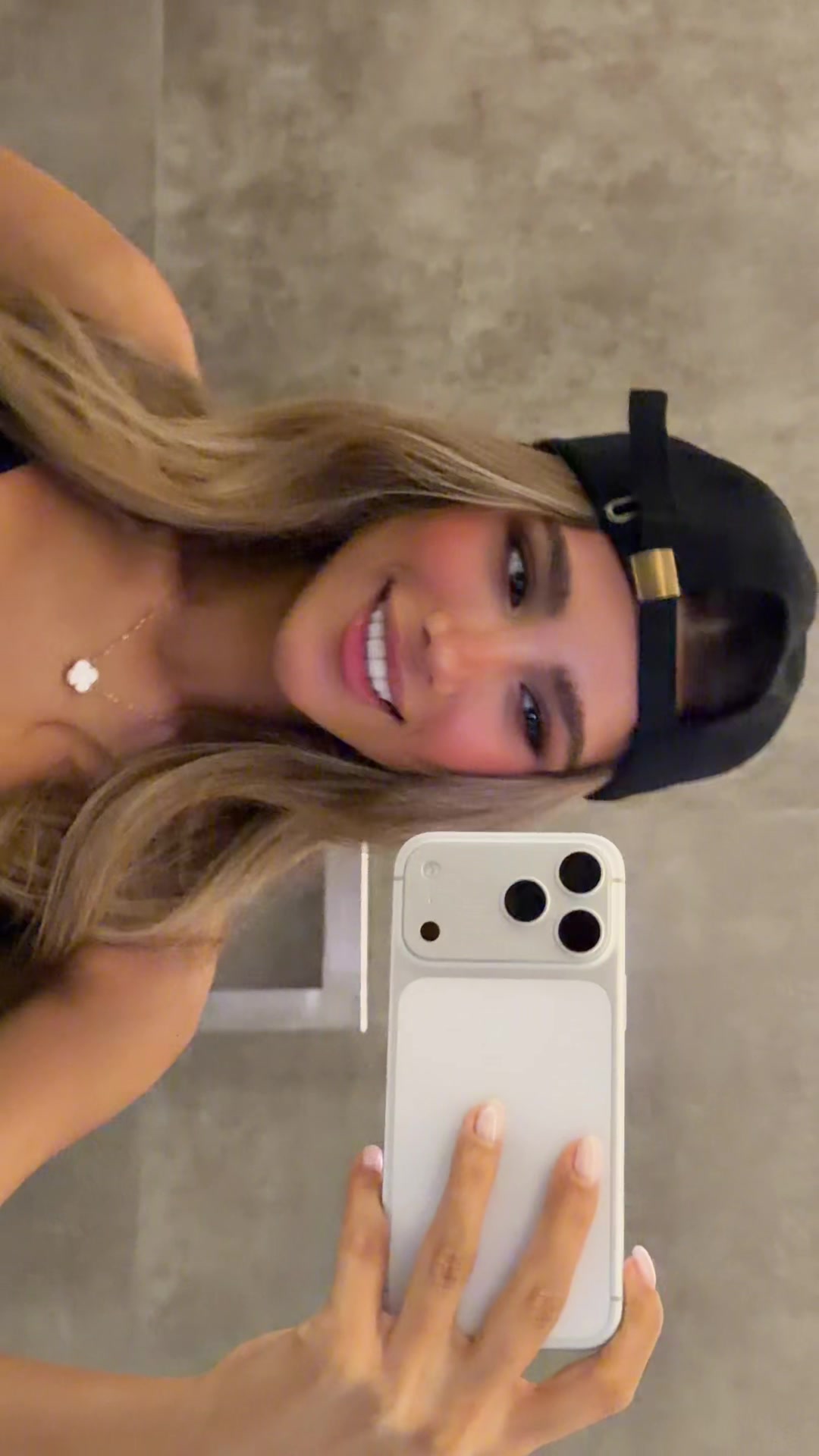 @pariaahari