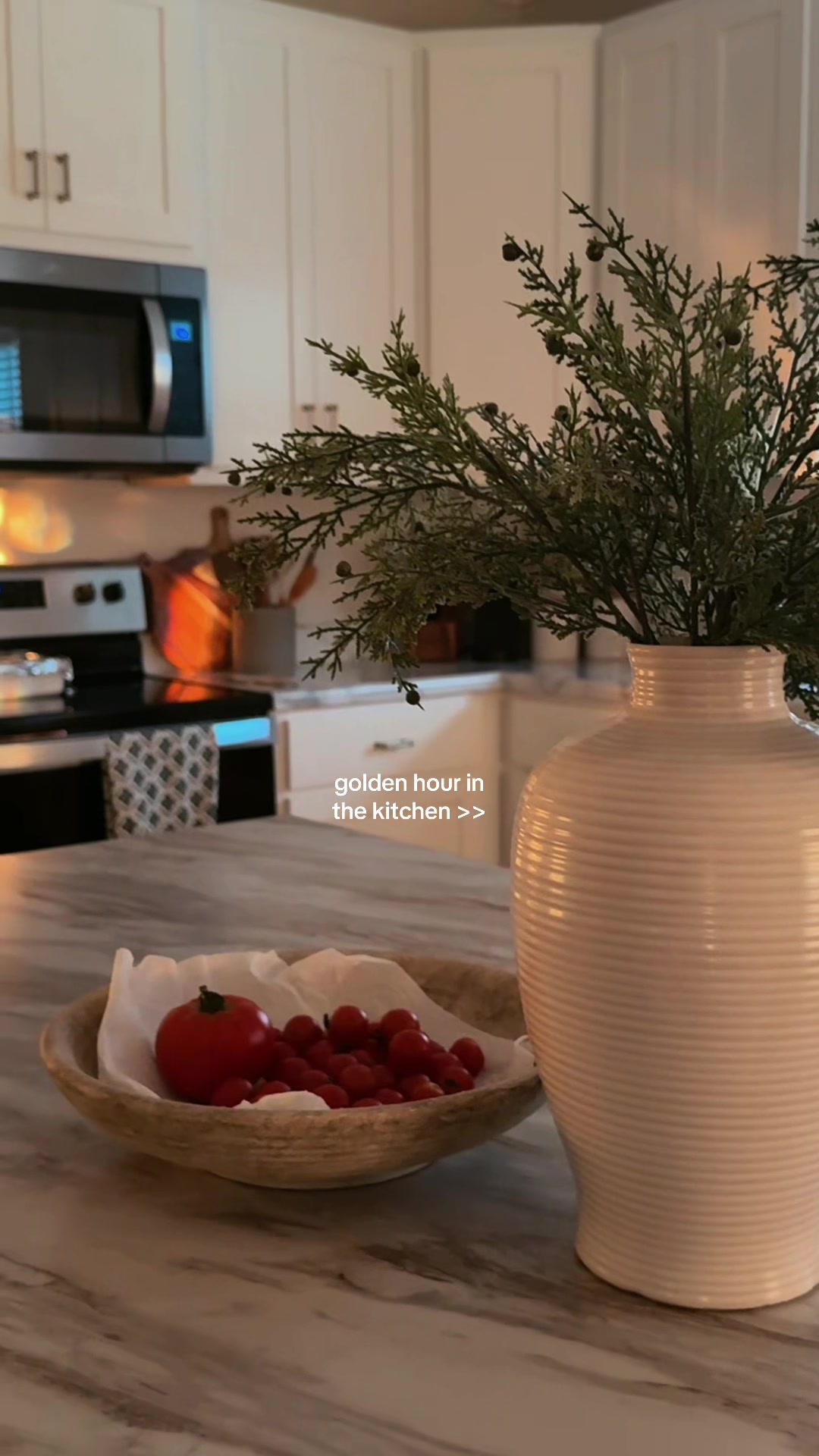 @𝐸𝑀𝑀𝐴 𝐵𝐸𝐶𝐾 𝑀𝐼𝑁𝑇𝑍