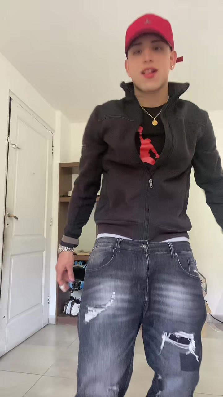@Julianncitooo 🥇🤴