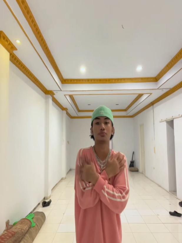 @Hasàn