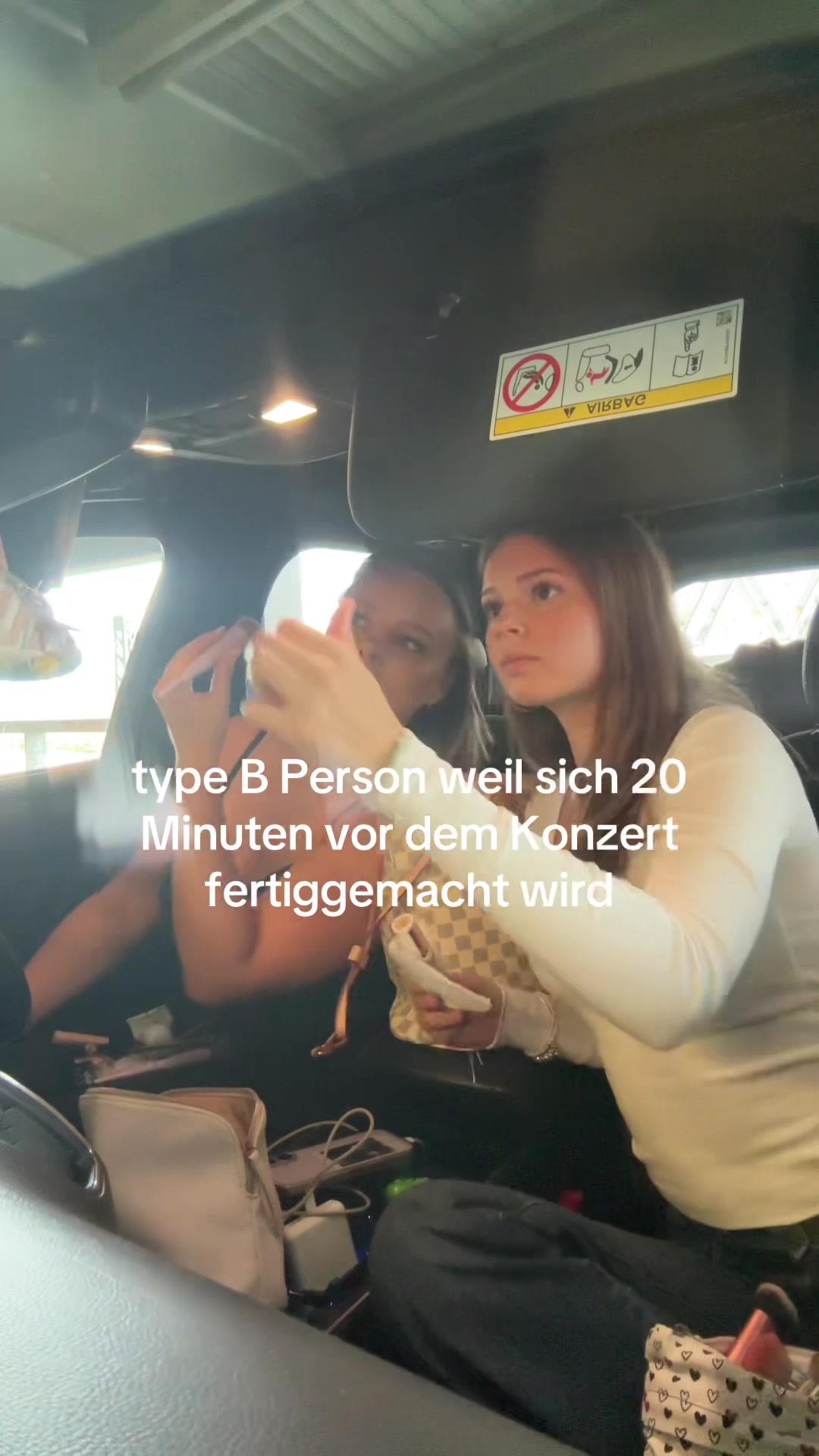 @𝐩𝐚𝐮𝐥𝐚