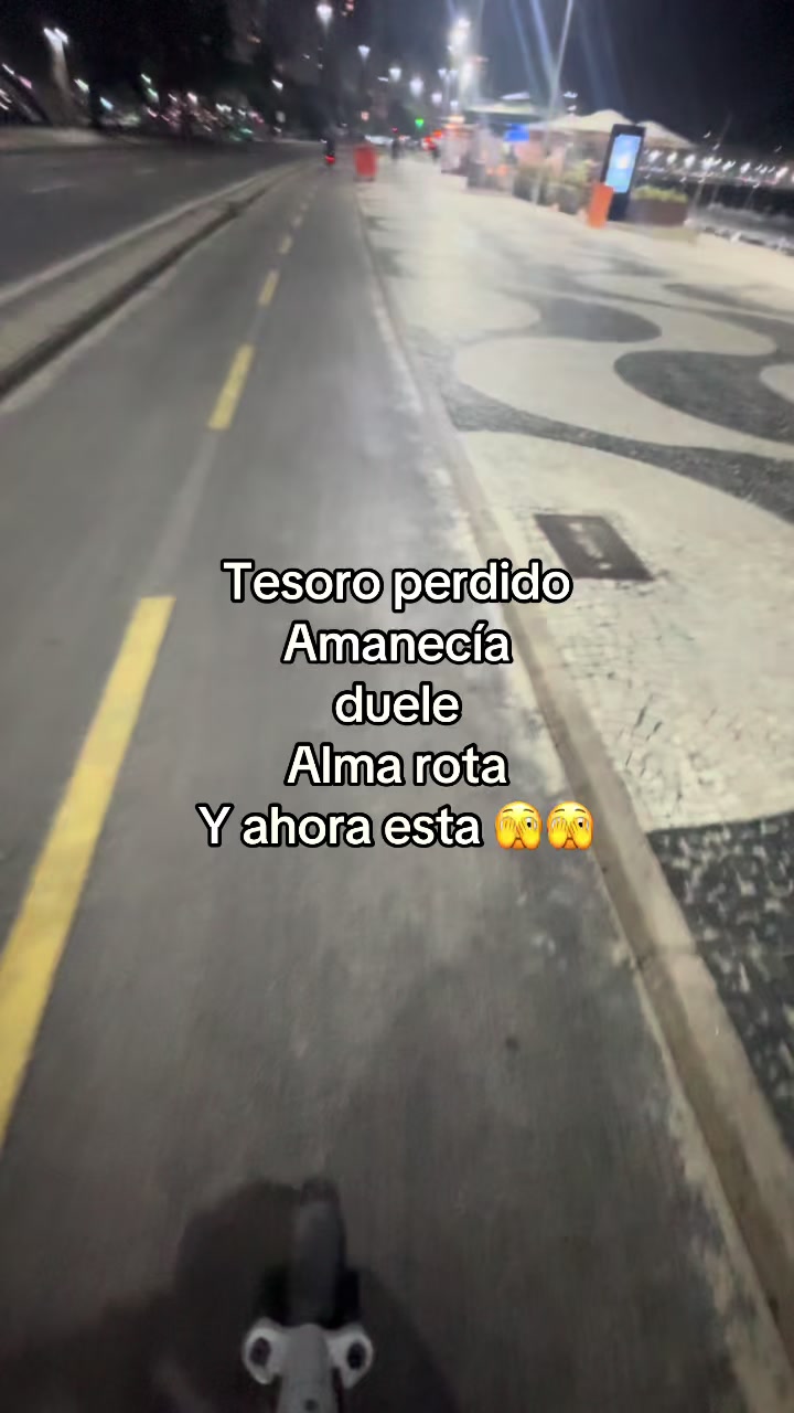 @Carolay Tineo