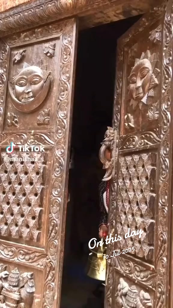 @भक्तलाल श्रेष्ठ