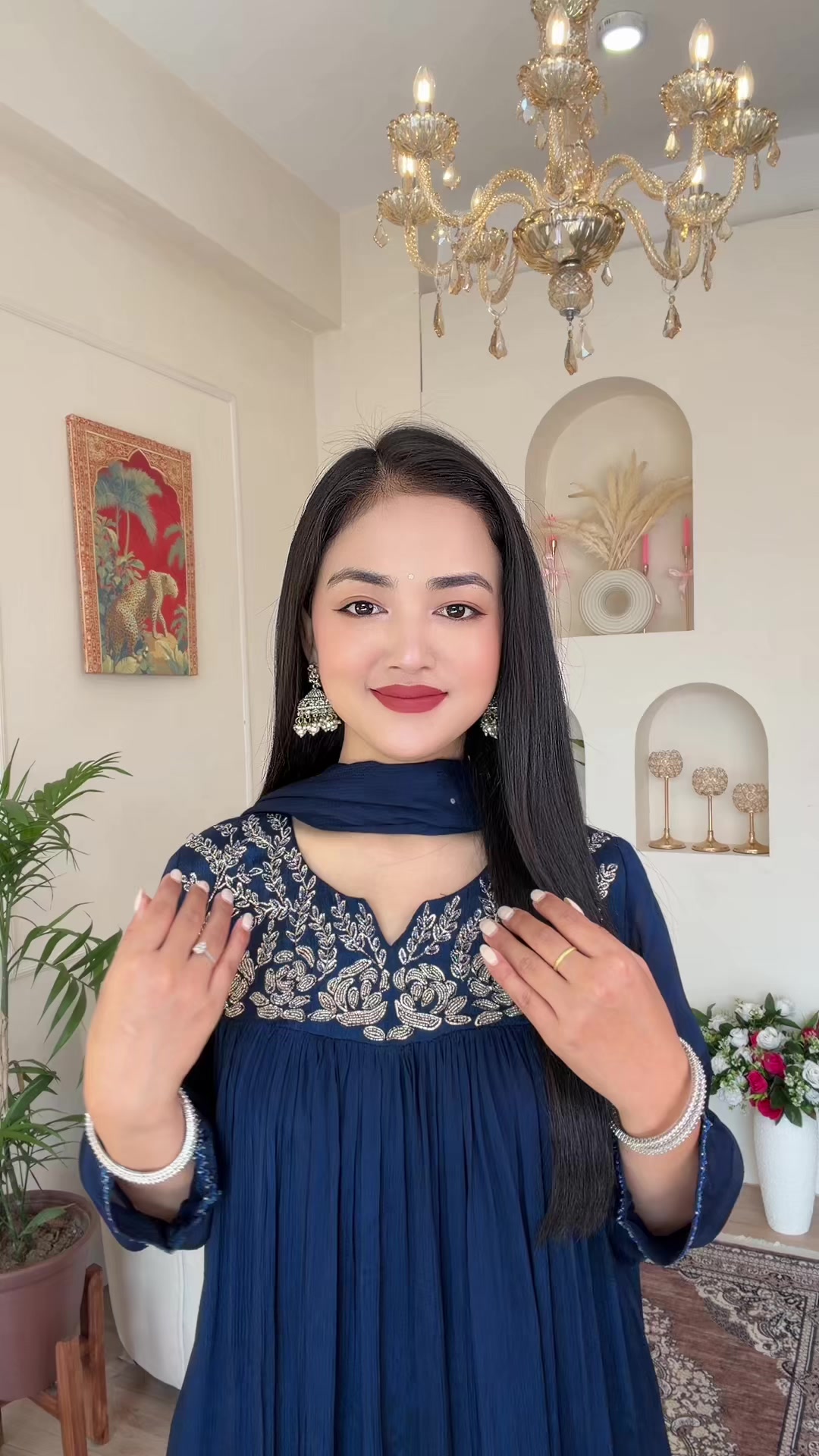 @Naina_TheAttire