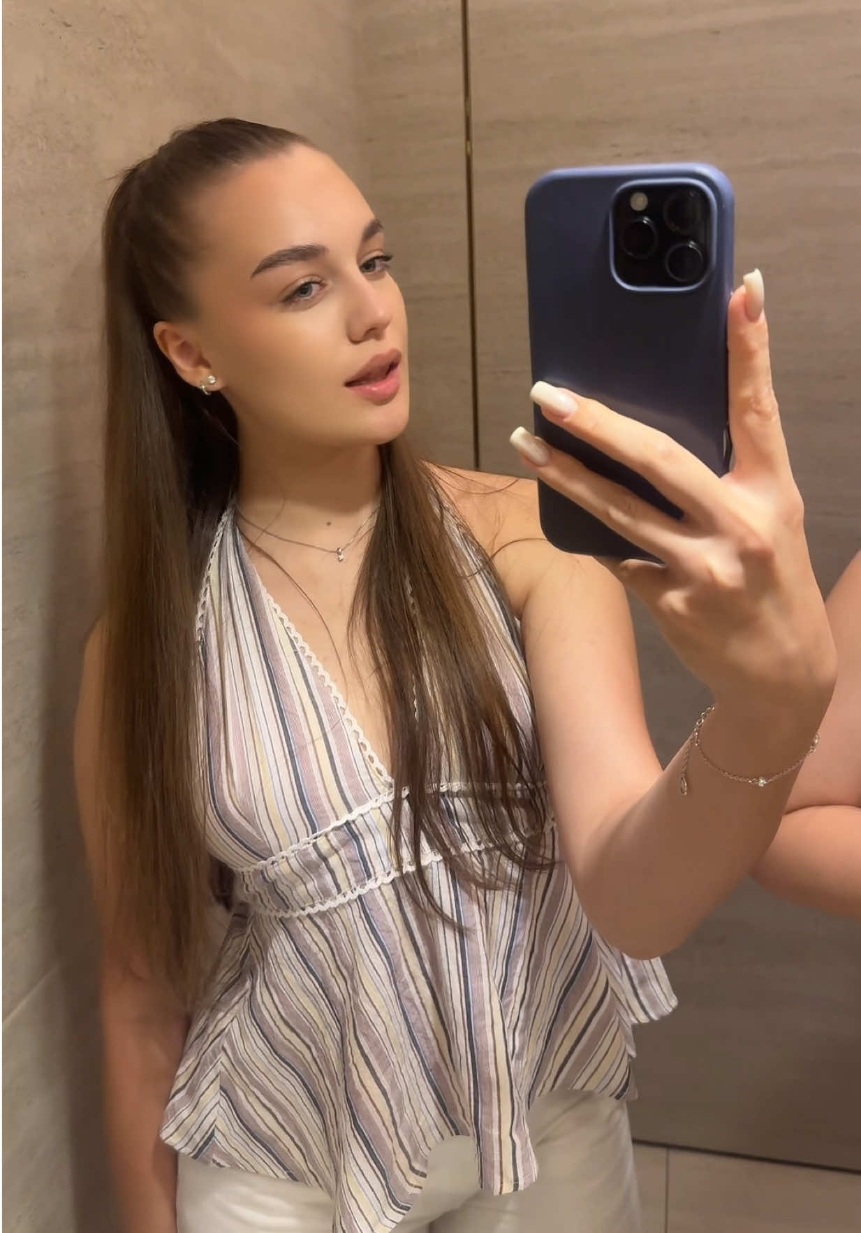 @Lesiaass