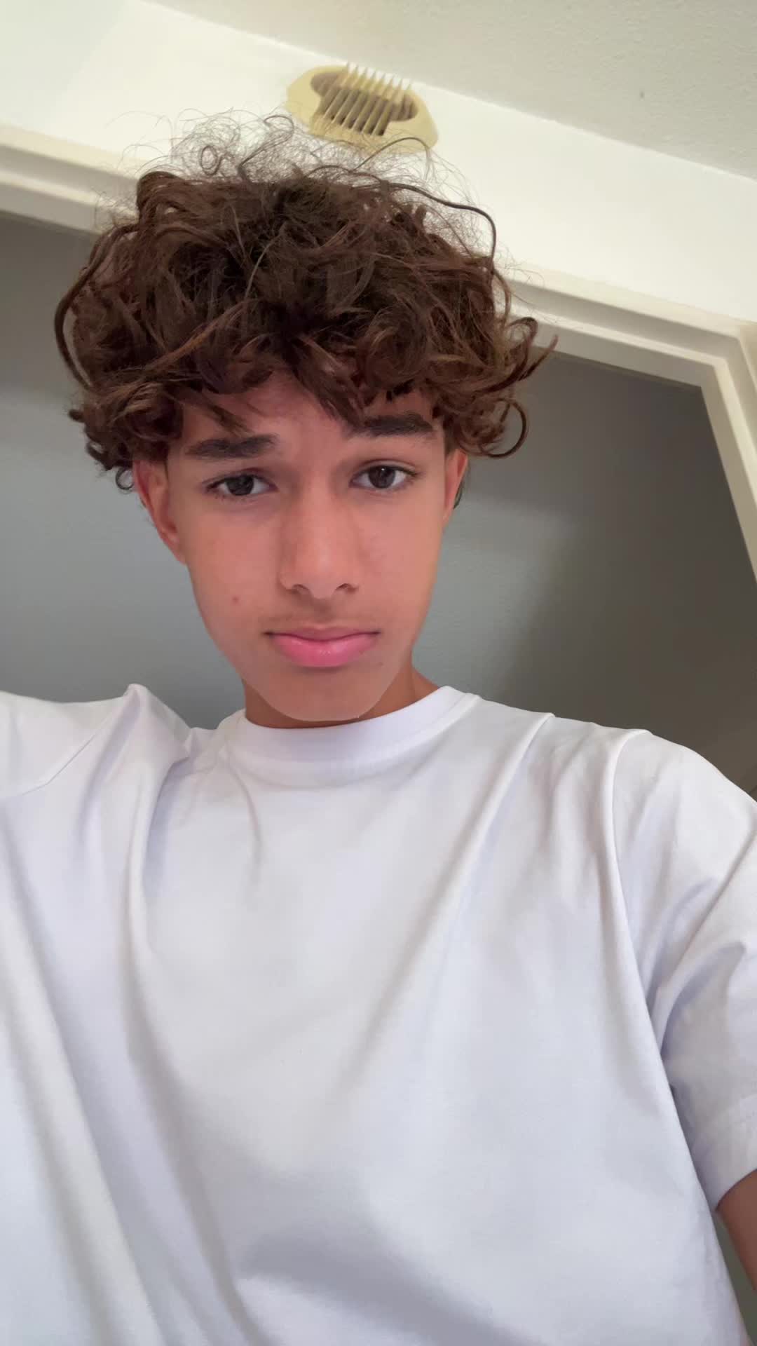 @𝐩𝐰𝐬𝐥🇷🇪